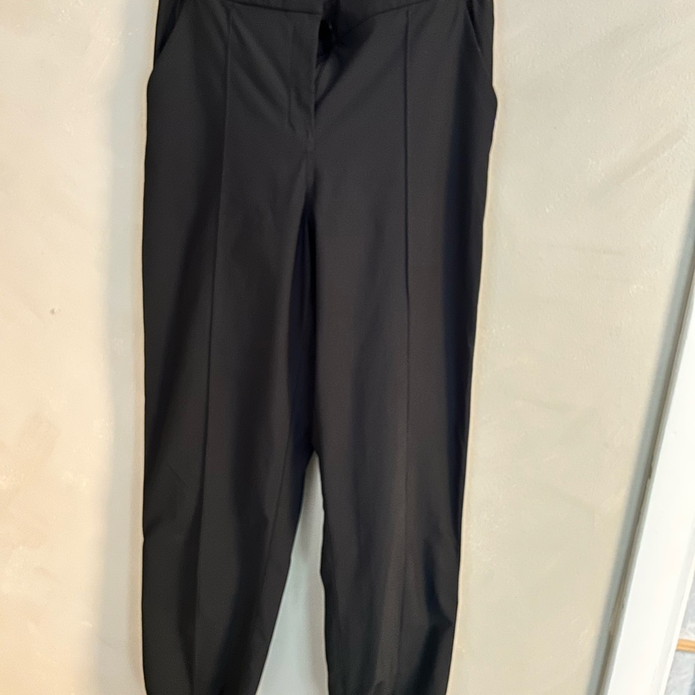 lululemon athletica Black Capris